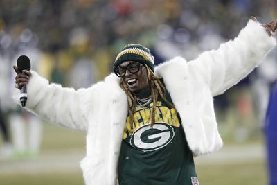 PHOTOS: 11 celebrities who are Packers fans