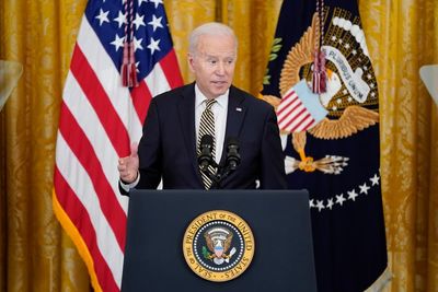 Analysis: Zelenskyy, Biden show different styles, missions