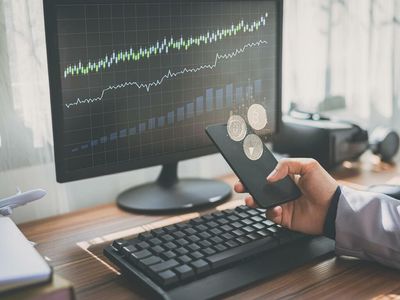 Bitcoin, Ethereum, Dogecoin Ride Higher On Fed Rate Hike: Why Analyst Thinks All-Time Highs Will Be Elusive For Now