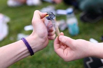 London should pilot drug checking and consumption rooms, says report