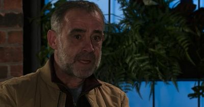 ITV Coronation Street fans fume at Kevin's 'double standards' over 'forgotten' past