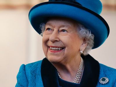Queen ‘deeply upset’ that 3 out of 4 of her children got divorced