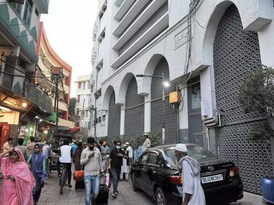 After 2-year hiatus, Nizamuddin Markaz reopens for Shab-e-Barat
