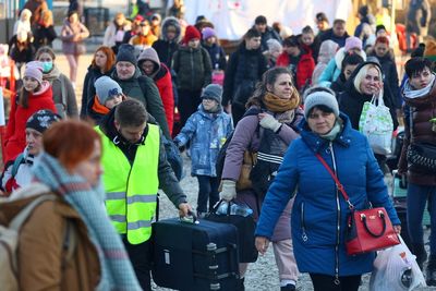 Ukrainian refugees hope for peace, but more expected to flee