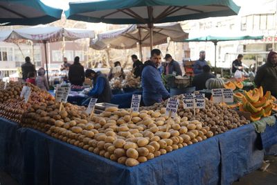 Turkish central bank doesn't change rates as inflation soars