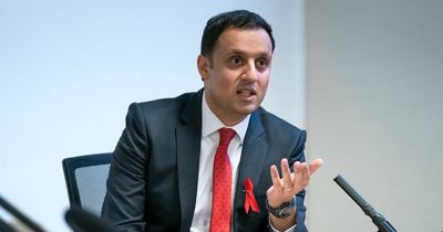 Anas Sarwar criticises Nicola Sturgeon over decision to give well-off Scots £150 cost of living payment