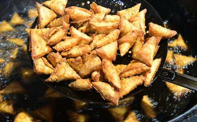 Where do Coimbatore’s tea shop onion puffs come from?