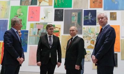 ‘It’s artwashing’: can galleries wean themselves off Russian oligarch loot?