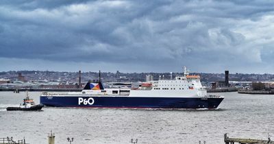 P&O Ferries making 800 staff redundant after suspending ships