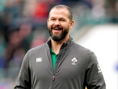 Ireland recall trio as they chase Six Nations title against Scotland