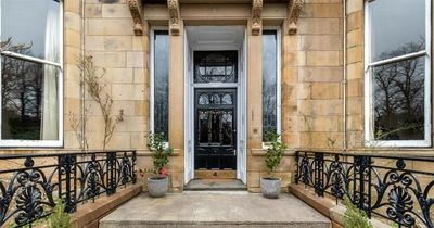 Glasgow west end apartment currently owned by Kelpies sculptor Andy Scott up for sale