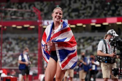 ‘It keeps me going’: Keely Hodgkinson fuelled by pressure in World Indoor title bid