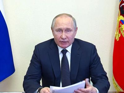 Vladimir Putin’s tirade against Russian ‘traitors’ draws comparisons with Stalin