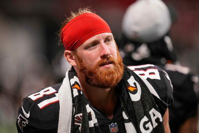 Bengals sign former Falcons TE Hayden Hurst