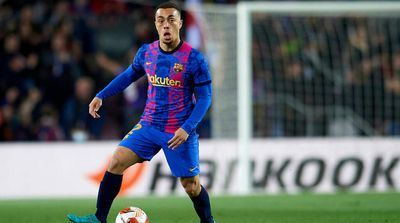 Sergiño Dest Limps Off for Barcelona Hours Before USMNT Roster Reveal