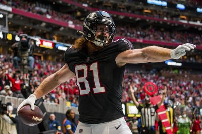 Bengals sign Hayden Hurst: Best reactions to free agency splash