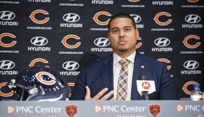 Halas Intrigue, Episode 220: What’s the opposite of ‘free-agent frenzy’?