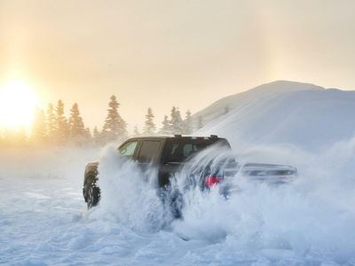 Ford's F-150 Lightning EPA Range, Fuel Efficiency Leaked: How Does It Compare to Rivian's RIT?