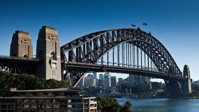 Stonemason's son recalls Sydney Harbour Bridge opening on 90th anniversary