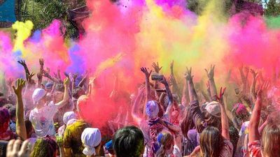 Australians gear up to celebrate Holi, the Hindu festival of colour