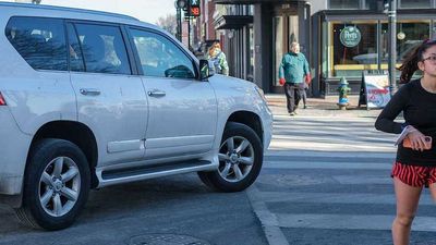 SUVs, Large Vehicles More Likely To Hit People While Turning: Study