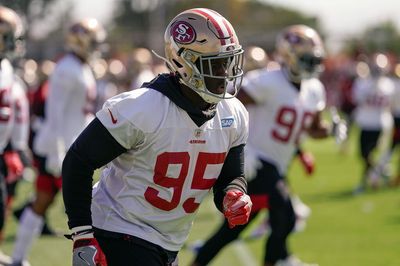 Saints to sign former 49ers defensive lineman Kentavius Street