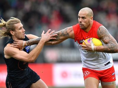 Franklin feted on cusp of AFL landmark