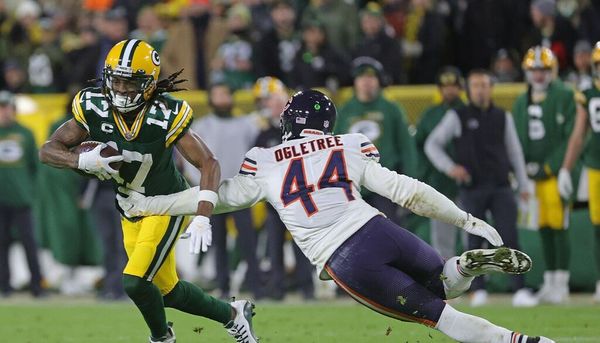 Davante Adams to join Raiders on $141m deal in blockbuster trade