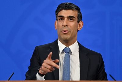UK would suffer £70bn hit and recession if Europe banned Russian oil and gas, Rishi Sunak fears