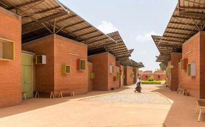 REWARDING THE ECO-LOGICAL