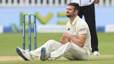 Mark Wood out of IPL 2022 due to injury