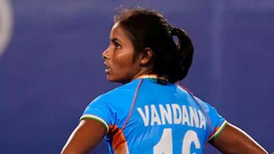 Star women's hockey striker Vandana eyeing gold in Asian Games