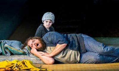 Peter Grimes review – Compelling, unsettling and ravishingly sung
