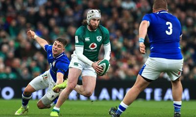 Ireland remain in hunt for Six Nations title but their fate rests in Paris
