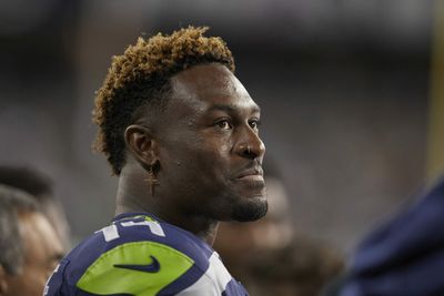 D.K. Metcalf sticks up for new Seahawks QB Drew Lock on Twitter