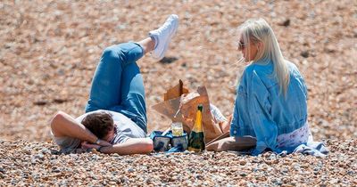 Exact time mini-heatwave is ending this weekend according to Met Office