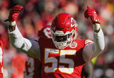 Updated details for Chiefs DE Frank Clark’s new contract