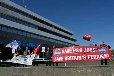 Protests in Britain over shock P&O job cuts