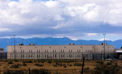 Reports finds unsafe conditions in New Mexico migrant jail