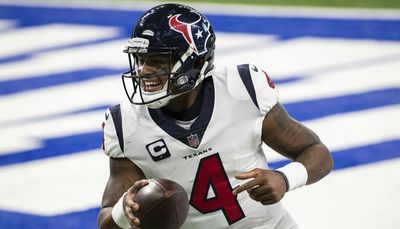 Deshaun Watson reverses course, agrees to join Browns