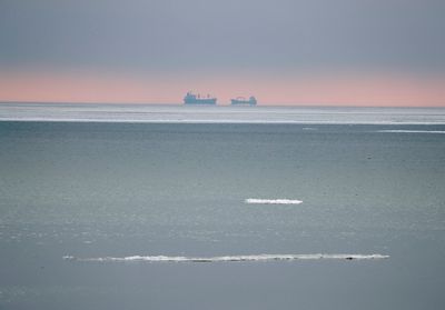Ukraine 'temporarily' loses access to Sea of Azov - Defence Ministry