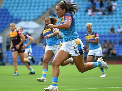 Titans stun Qld rivals Brisbane in NRLW
