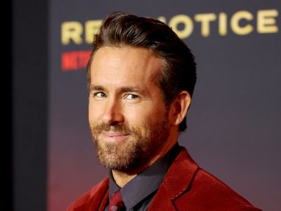 ‘The exit is that way’: Ryan Reynolds has the perfect response to child asking him about kissing Zoe Saldana