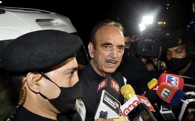 G-23 mull way forward with the Gandhis not ceding leadership