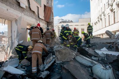Fifth Russian general killed as ‘planes and helicopters shot down’, Ukraine claims