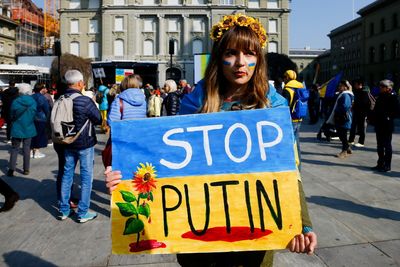 Ukraine's Zelenskiy urges Swiss to crack down on Russian oligarchs
