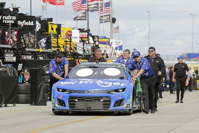 NASCAR Cup Atlanta practice results: Stenhouse leads