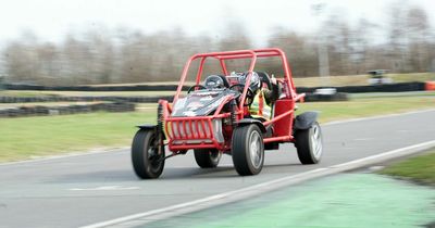 What it's like to drive a racing car without being able to see