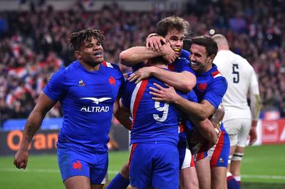 France beat England to claim Six Nations grand slam for first time in 12 years