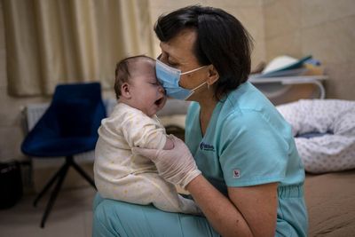 AP PHOTOS: Day 24: Scenes of resistance in war-torn Ukraine